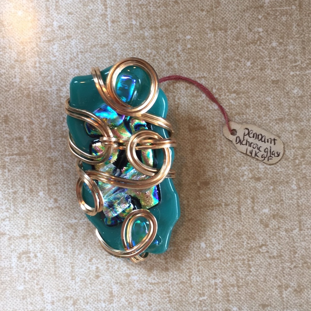 Dichroic glass pendant never worn 14k GF